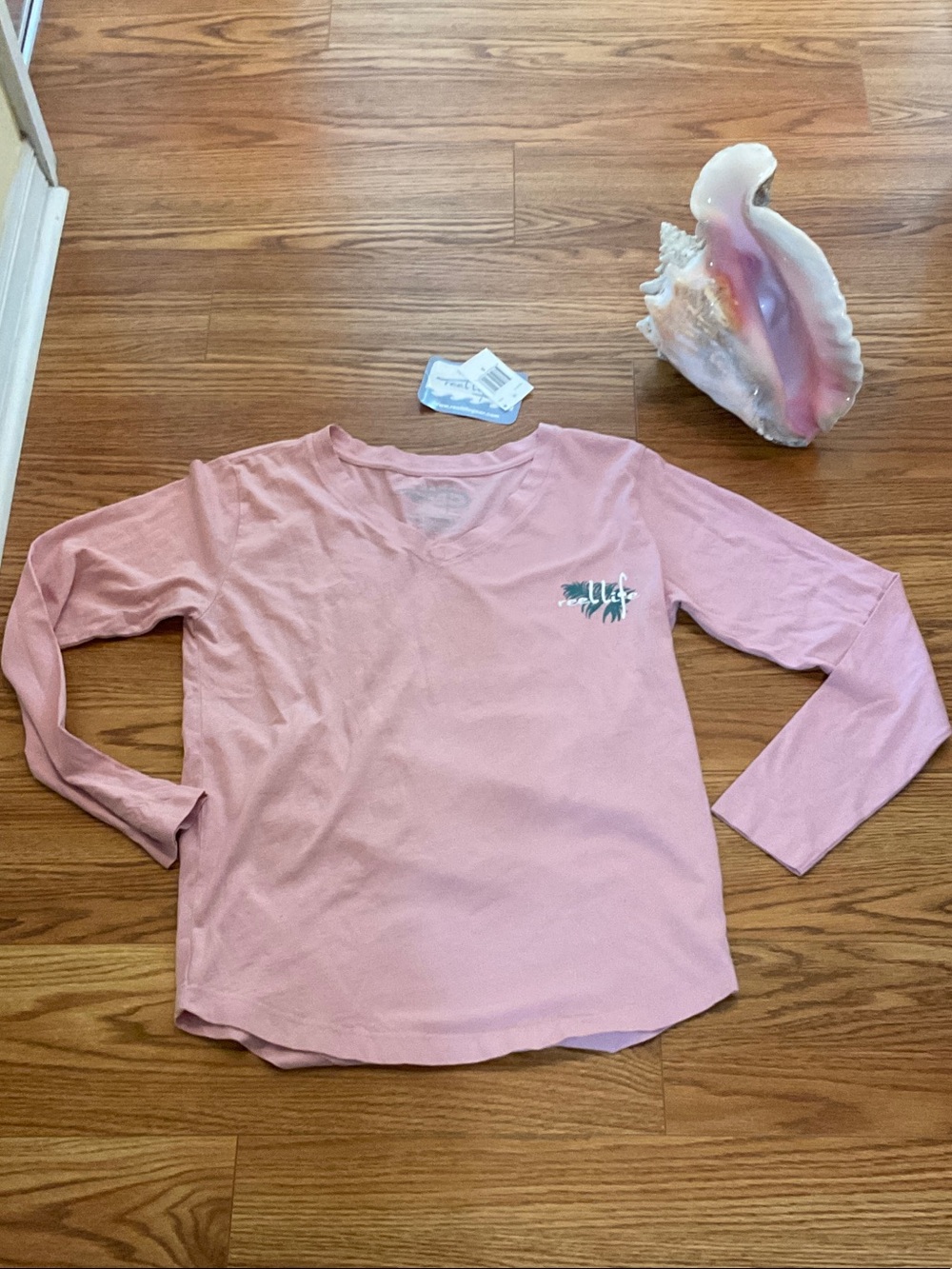 Girls' Light Pink Long-Sleeve V-Neck Tee with Small Graphic - Unknown Brand